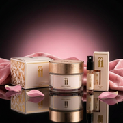No 1 1 Talcum Powder For Ladies - 200 Gms + No 1 1 Parfum For Ladies Complimentary